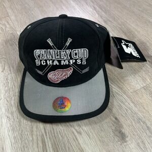 VTG Starter 1998 Detroit Red Wings Strapback Hat‎ NWT NHL Champs Black Cap